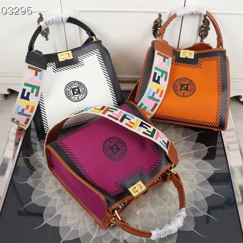 The rapidly growing popularity of Fendi Peekaboo I See You fake medium canvas bag in 3 colors few50024
