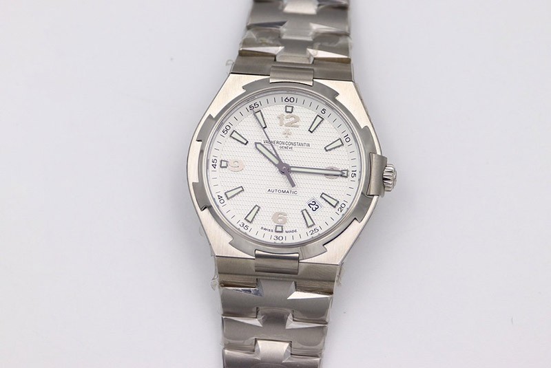 Best Price Guaranteed for Vacheron Constantin Replica Overseas Dual Time vaw41954