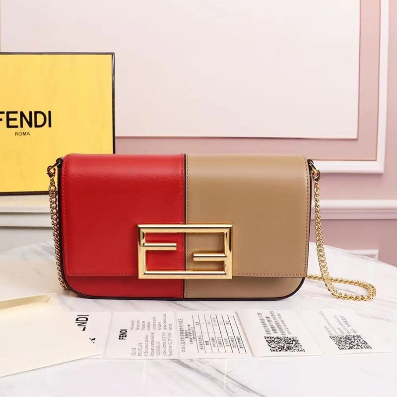 [Not available in Japan] Fendi Baguette Replica Red & Beige Suede/Leather Bag fer33299