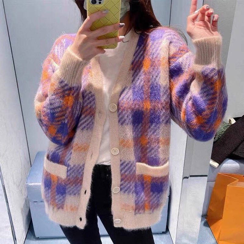 [Not available in Japan] ☆ Miu Miu sweater replica ☆ Oversized logo mohair sweater? myn82234