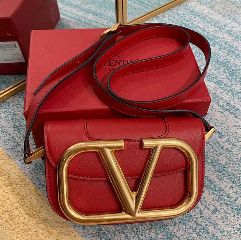 Popularity rising Valentino shoulder bag replica V logo SUPERVEE leather crossbody bag Vut43902