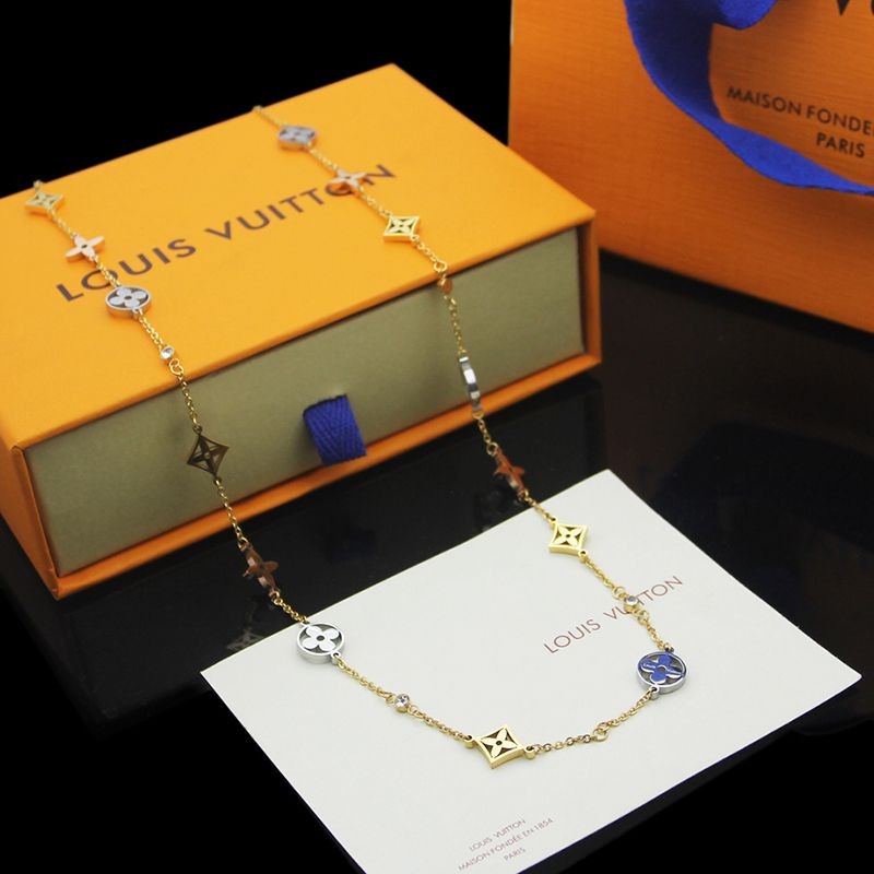 ★Popular in Japan! Louis Vuitton Replica Collier Monogram Idylle Diamond Necklace Q94132