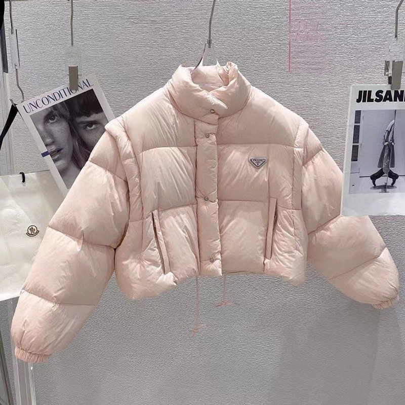 Very popular all over the world? ★Prada down jacket replica outlet hooded short pux57328