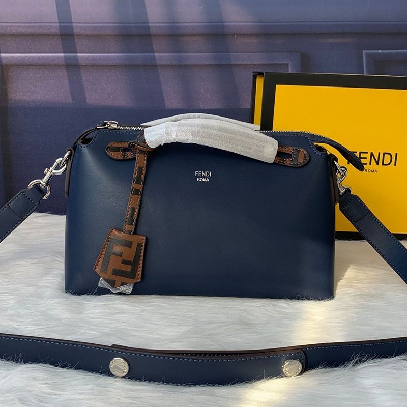Love at first sight? Fendi by the way replica medium leather Boston bag fed01503