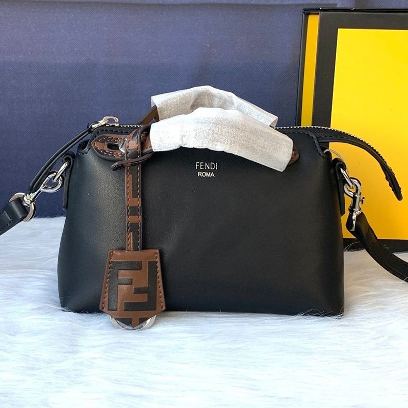 21AW New Fendi By The Way Replica Small Leather Boston Bag fek79056