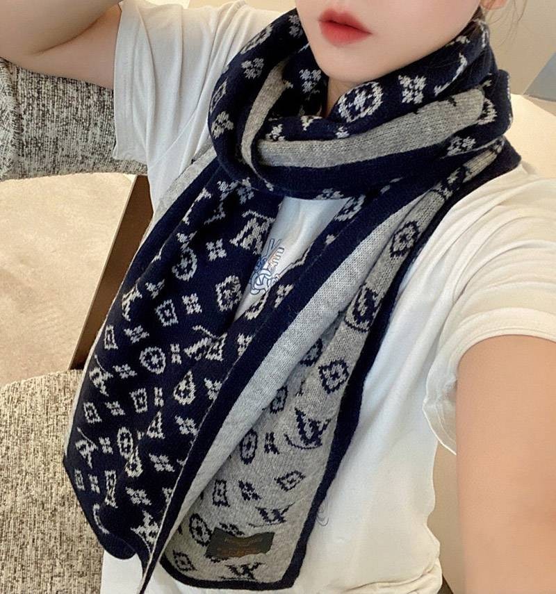 New for Autumn/Winter ☆ Rare Louis Vuitton Cashmere Scarf Replica vud91389
