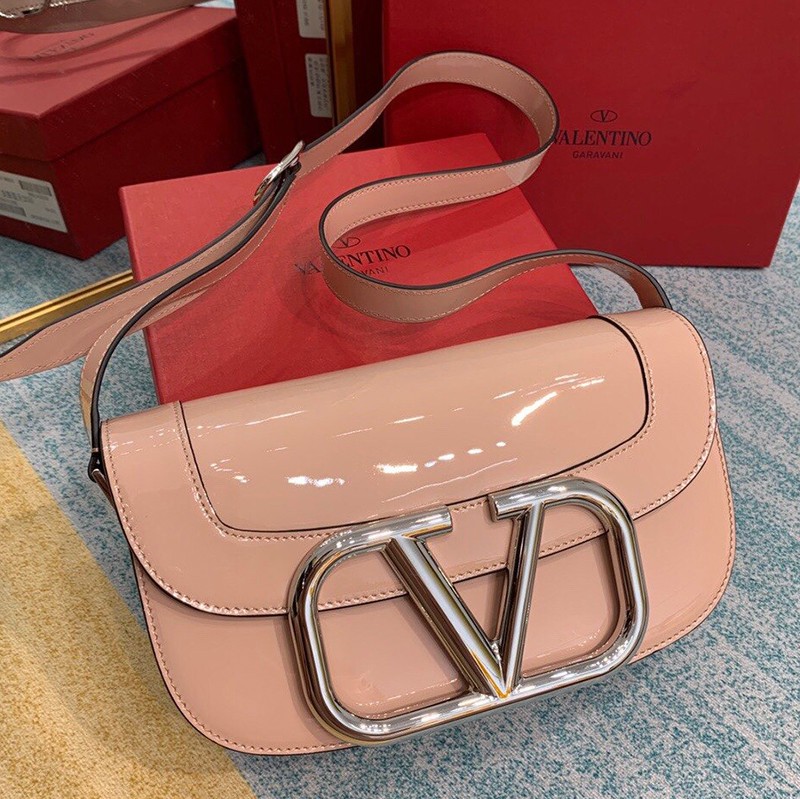 Competitive Valentino Shoulder Bag Replica V Logo SUPERVEE Leather Crossbody Bag Vug45595