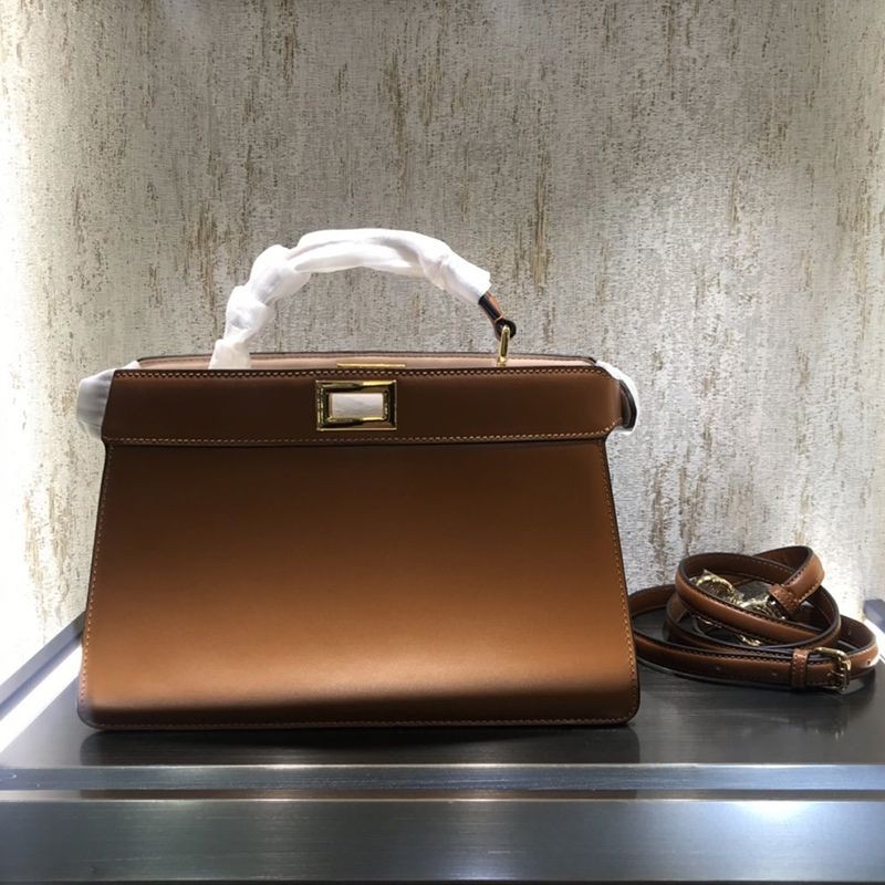 Free shipping Fendi Peekaboo iSeeU Replica Small Leather Bag fek85022