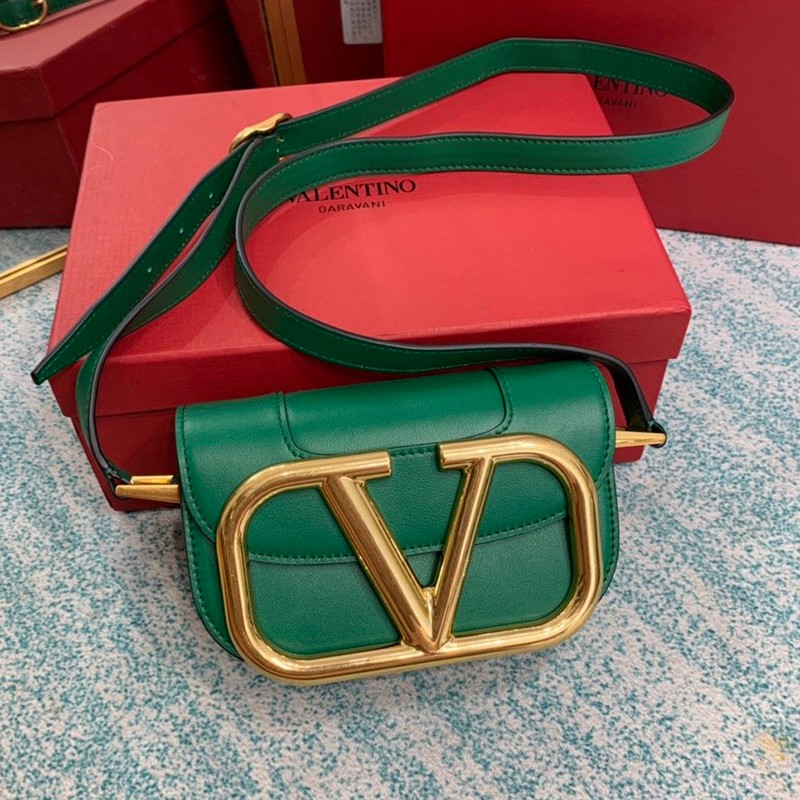 Love at first sight? Valentino Shoulder Bag Replica V Logo SUPERVEE Leather Crossbody Bag Vuy61822 Love at first sight? Valentino Shoulder Bag Replica V Logo SUPERVEE Leather Crossbody Bag Vuy61822