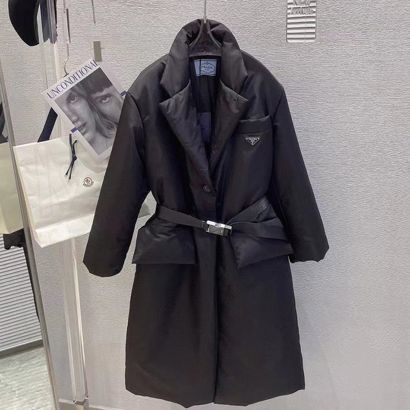 Eye-catching color★Prada coat replica outlet hood long down with belt pun83756