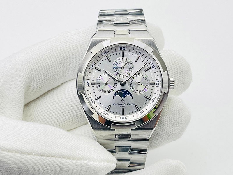 Competition for Vacheron Constantin Overseas Dual Time Replica VAK15358