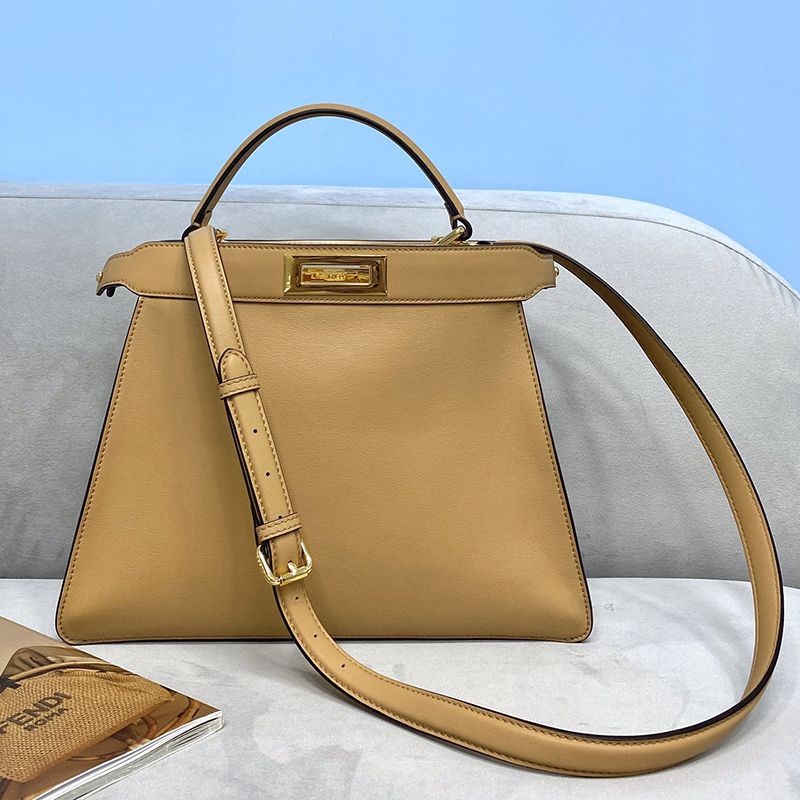 Eye-catching color Fendi Peekaboo iSeeU Replica Medium Leather Bag fen77331