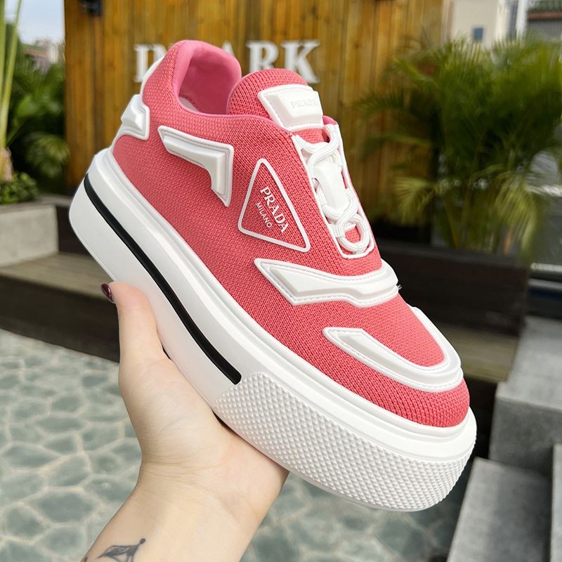 Prada Macro Re Nylon Sneakers pue20548, popular worldwide