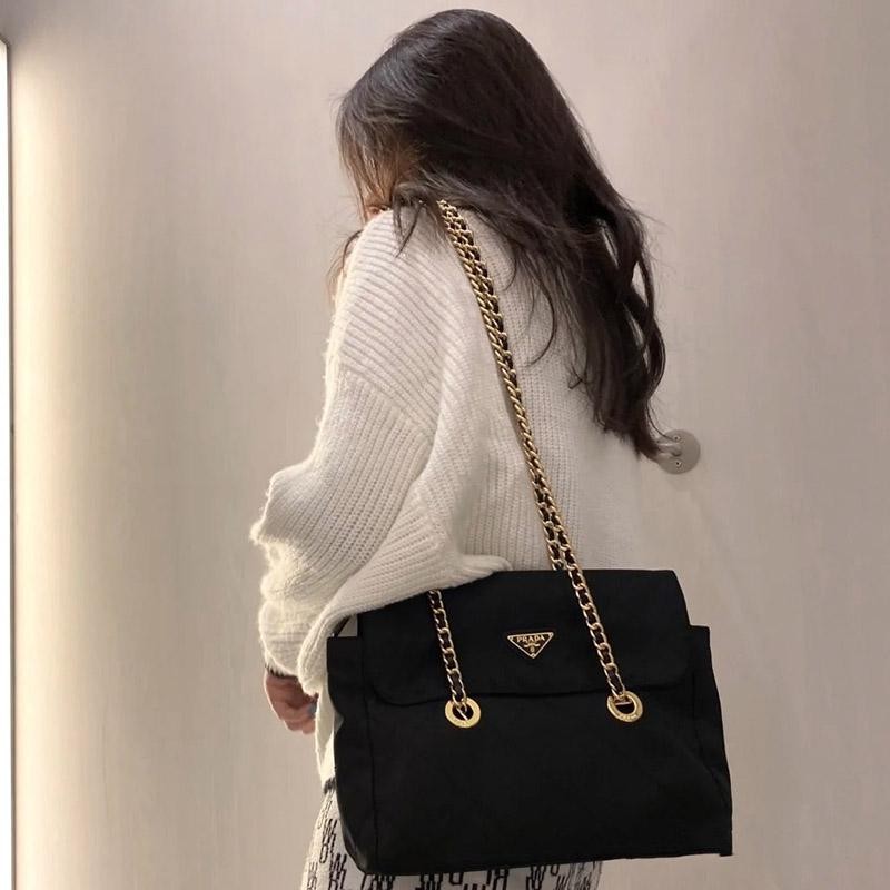 Fashionable? Prada Nylon Shoulder Bag Replica pux24861 Fashionable? Prada Nylon Shoulder Bag Replica pux24861