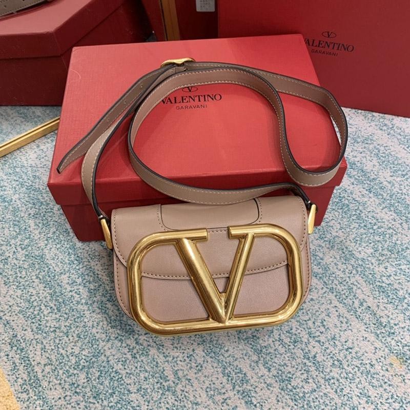 ☆Super popular☆ Valentino shoulder bag replica VEE leather crossbody bag Vuj95323