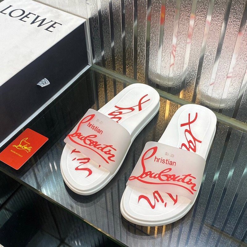 Eye-catching colors Louboutin ★ Pool Fun Spiked leather sandals Rux69002