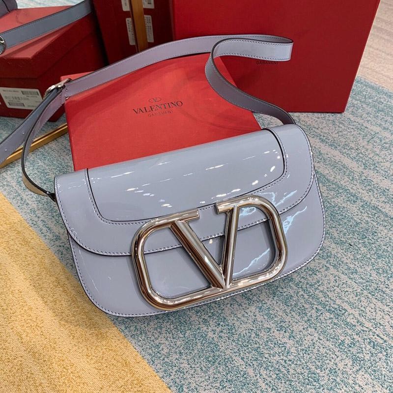 Valentino Shoulder Bag VEE Leather Crossbody Bag Stylish? Vus27920
