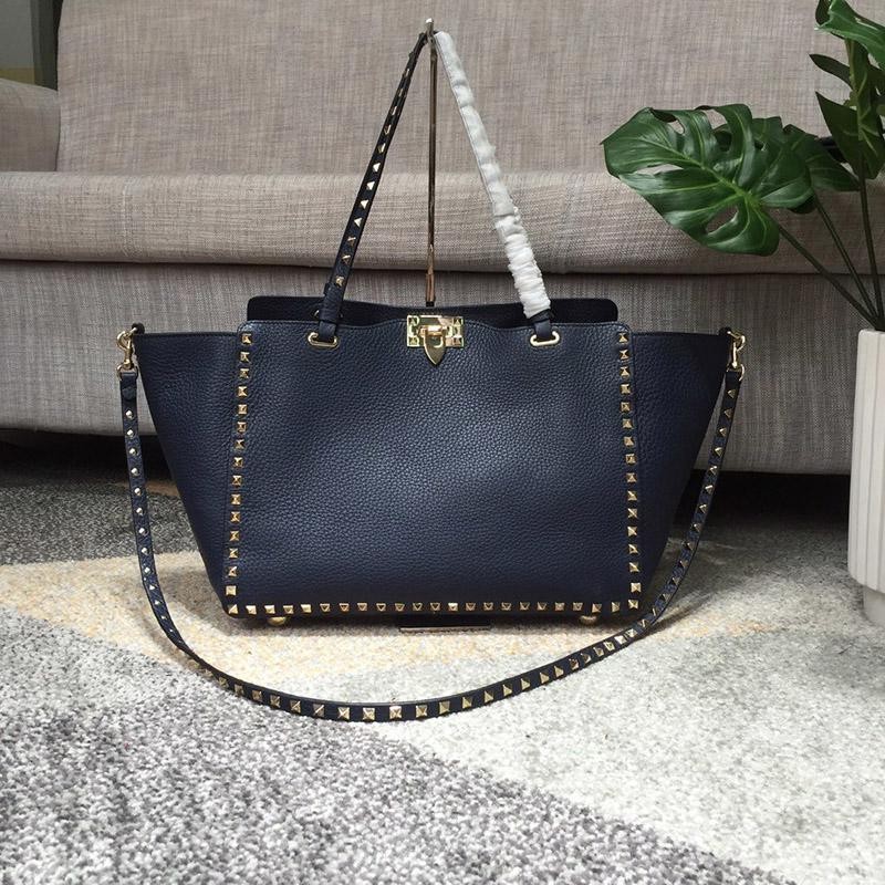 Classic and popular Valentino tote bag replica leather Vuf26177