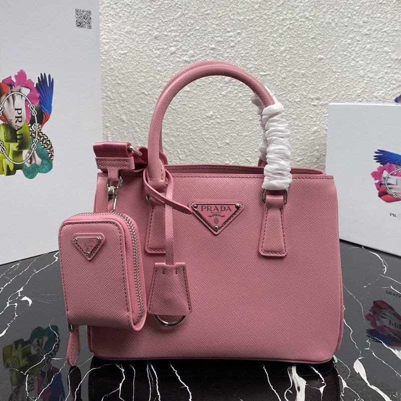 Love at first sight? High quality??? Replica Prada shoulder bag 3way puc73253