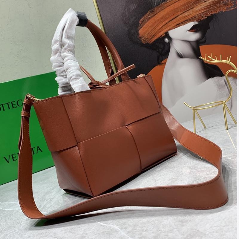 Popular all over the world? Bottega Veneta Zaarco Tote Copy 2way Sienna bob12460