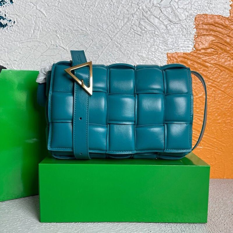 Very popular!! New color Bottega Veneta Padded Cassette Replica Leather Crossbody Bag boo08064