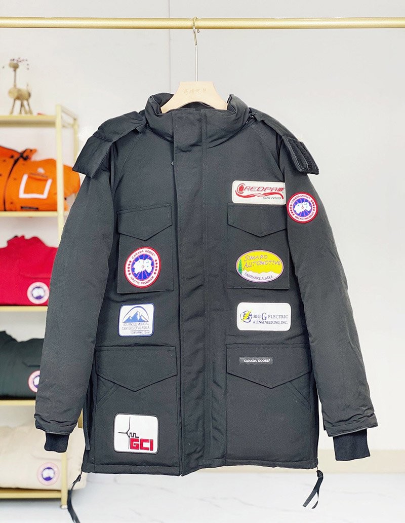 Very popular! Canada Goose Lance Mackey patched down jacket replica coat black Cag18153
