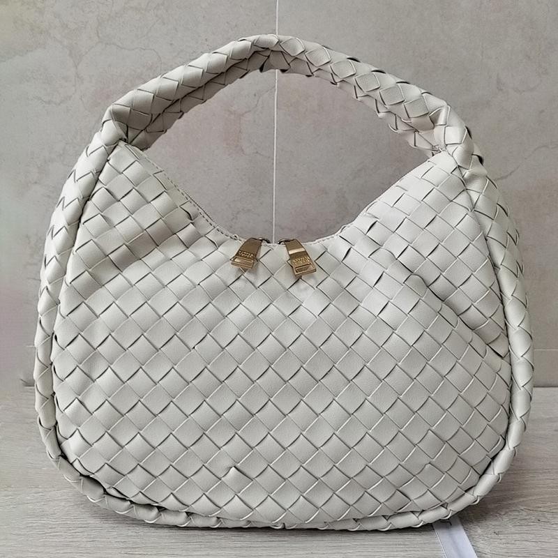 ★Japan!! Popular! Bottega Veneta Padded Jodie Replica White Bow77427 ★Japan!! Popular! Bottega Veneta Padded Jodie Replica White Bow77427