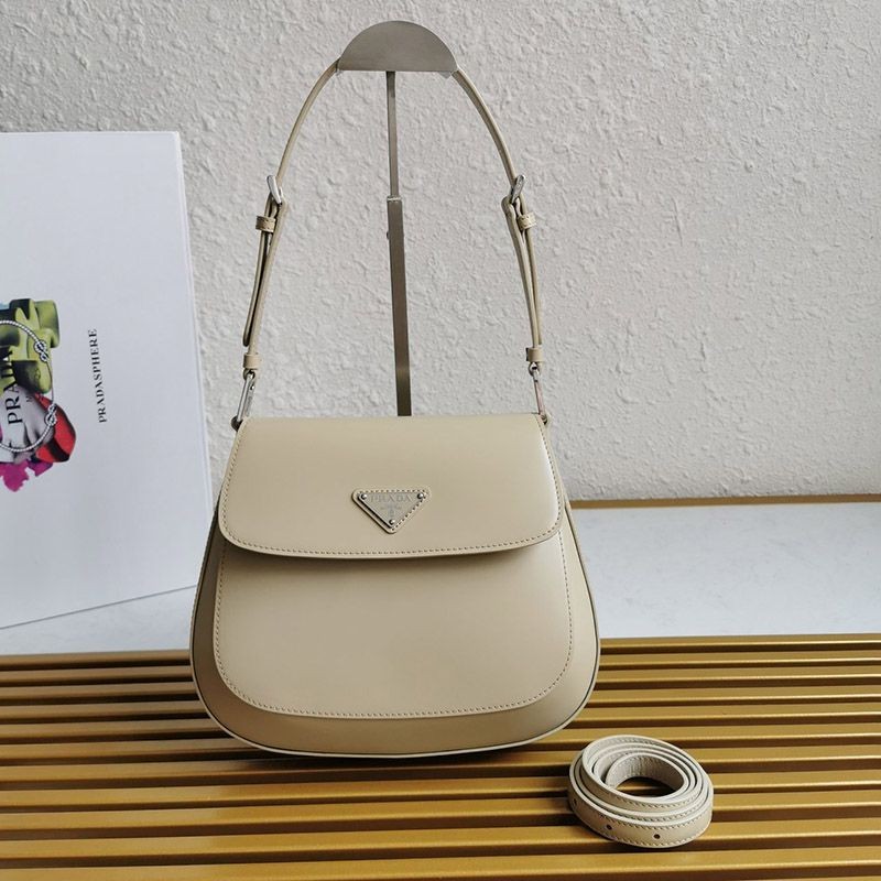 ★Popular in Japan! Prada★Cleo shoulder bag with flap fake puf06475