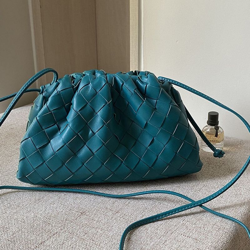 Rare Bottega Veneta Mini The Pouch Replica Leather Mini Clutch Bag BOG69949