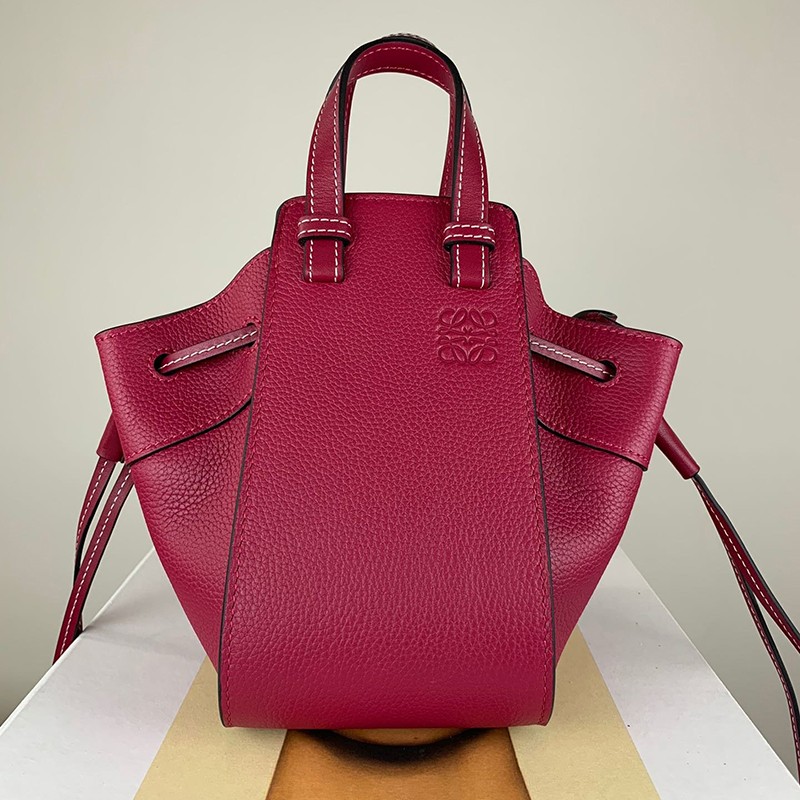 No. 1 in cumulative total sales! Loewe Hammock copy drawstring shoulder bag lof12278 No. 1 in cumulative total sales! Loewe Hammock copy drawstring shoulder bag lof12278