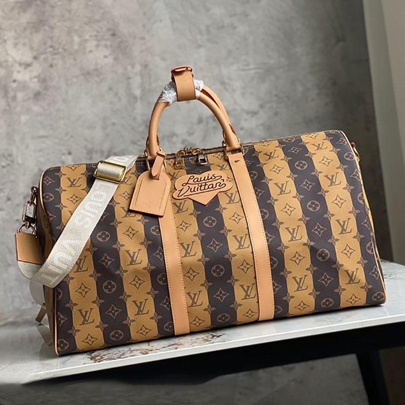 Very popular all over the world? Louis Vuitton Keepall Bandouliere 50 vuk76304