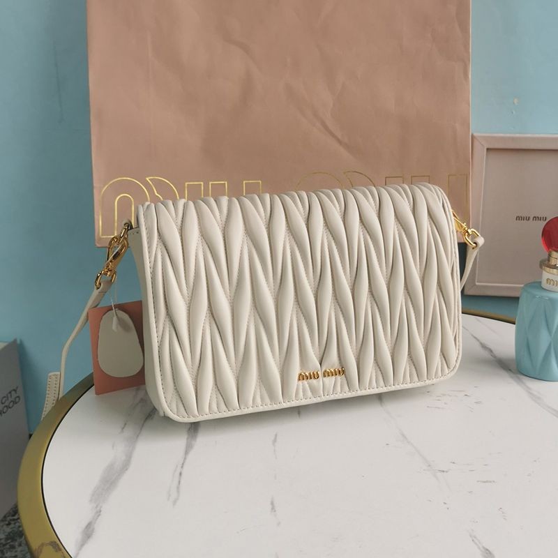 New sale Miu Miu fake matelasse nappa leather bag myw36616