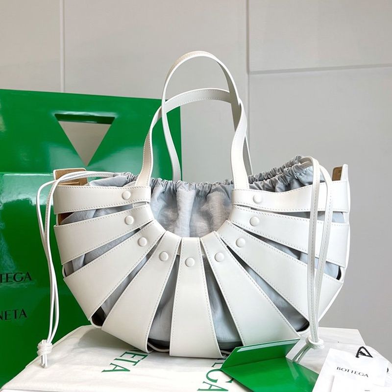 21AW New Bottega Veneta Shell Copy Medium Tote Bag boq24617 21AW New Bottega Veneta Shell Copy Medium Tote Bag boq24617