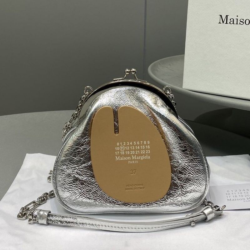 21AW New Maison Margiela Tabi Replica Frame Bag Leather Clasp Mar30807