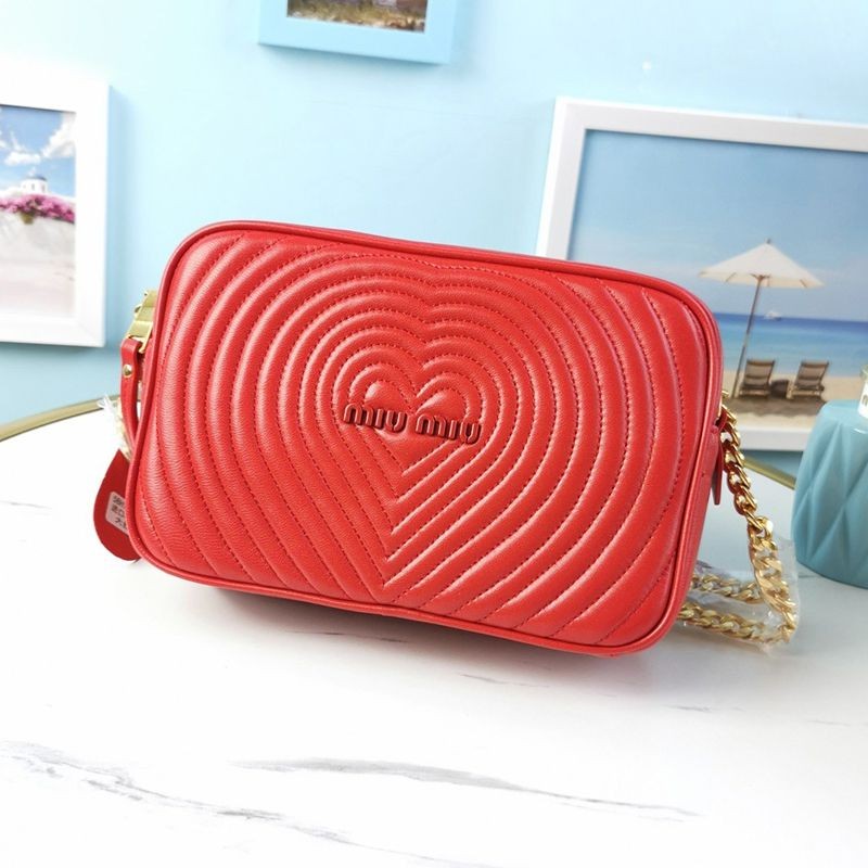 New for Fall/Winter Miu Miu Matelasse Lambskin Replica Heart Embossed myz14951