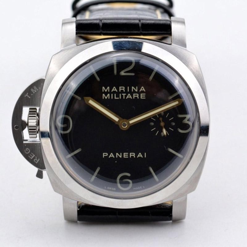 Panerai Luminor PAM 217 Pan59784, limited to 200 pieces worldwide Panerai Luminor PAM 217 Pan59784, limited to 200 pieces worldwide