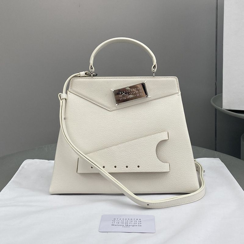 Eye-catching color Maison Margiela Snatched medium top handle bag replica Mal77790