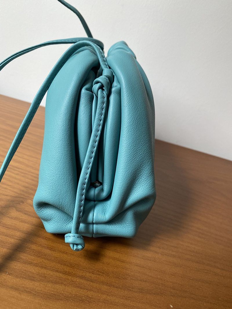 Bottega Veneta Mini The Pouch Replica Leather Mini Clutch Bag boz85693 Sold Out