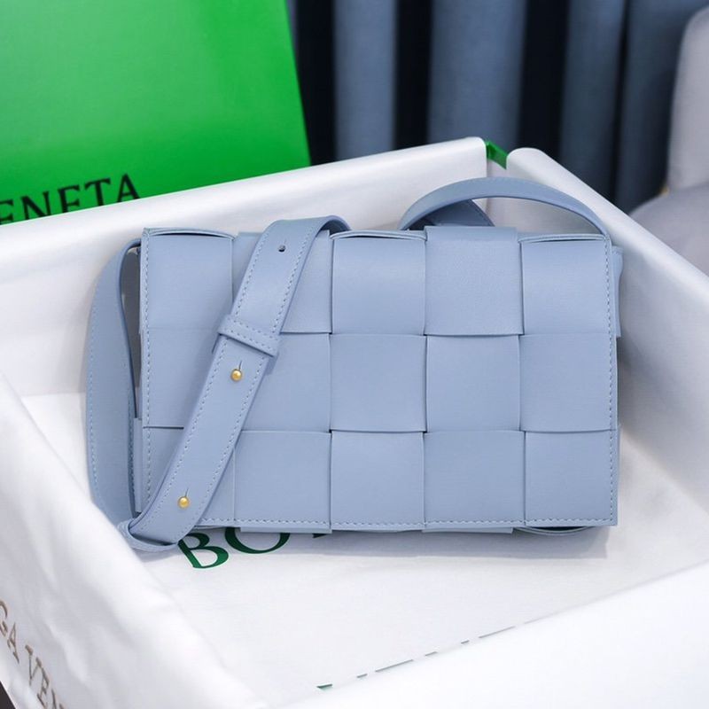 Not available in Japan Bottega Veneta Replica Cassette Crossbody Bag boa53967