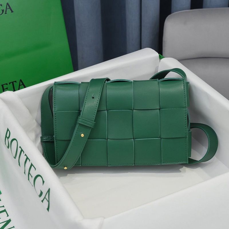 Rare color Bottega Veneta replica Cassette crossbody bag bob78457