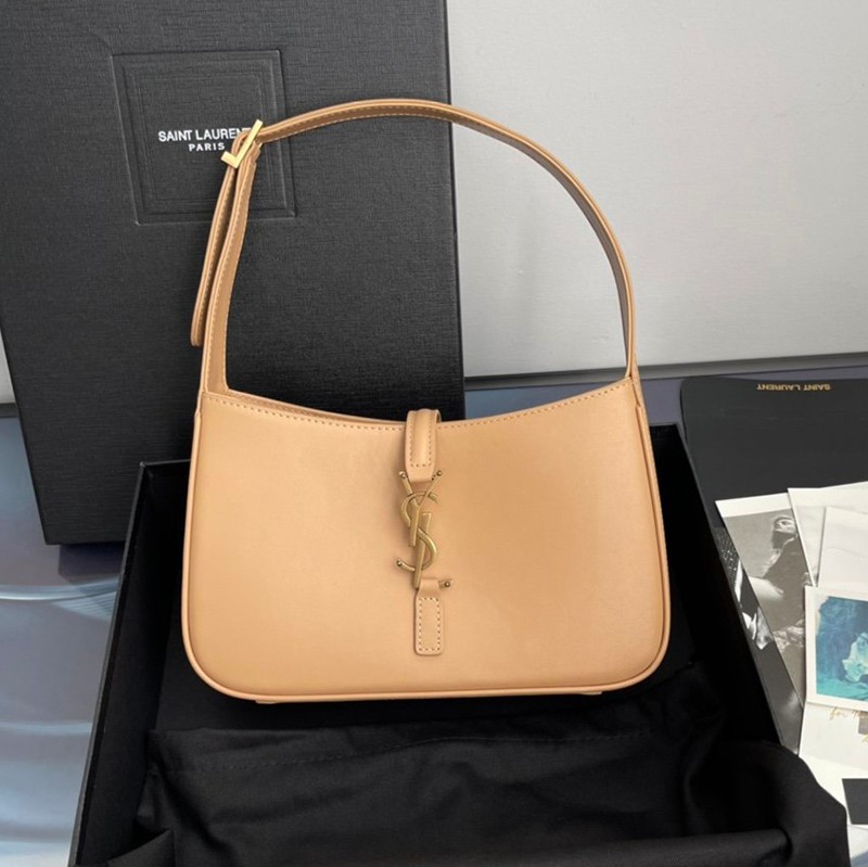 New for Spring Saint Laurent Shoulder Bag Replica Le Saint Cassette Hobo Bag Saj94602