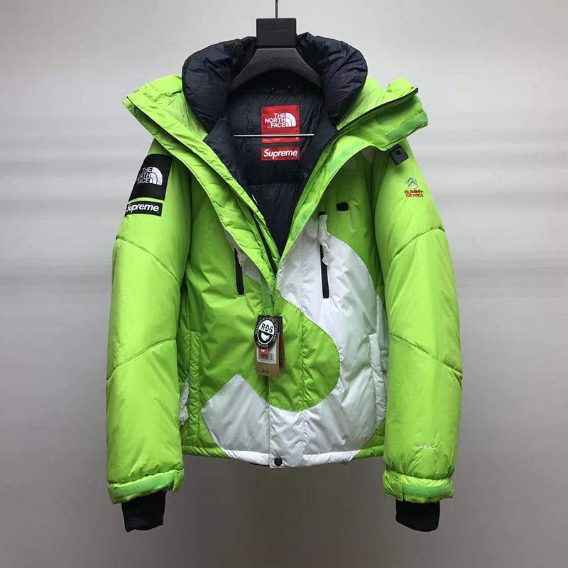 Limited collaboration super rare! Supreme x North Face fake s logo Himalayan green shu97802