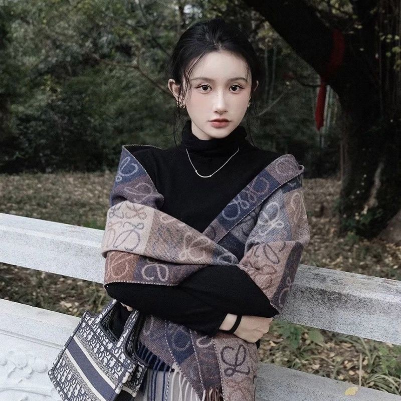 ☆Super popular☆Loewe Anagram Line Scarf Replica (Wool & Silk & Cashmere) loy46463 ☆Super popular☆Loewe Anagram Line Scarf Replica (Wool & Silk & Cashmere) loy46463