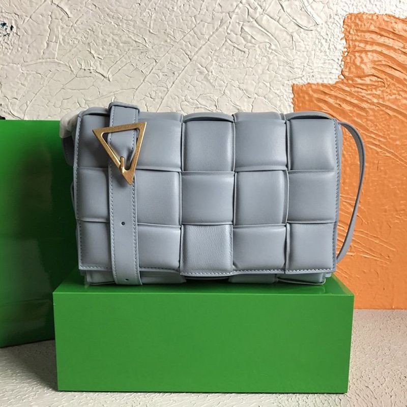 Cute Bottega Veneta Padded Cassette Replica Shoulder Bag Moon Gray bos27294