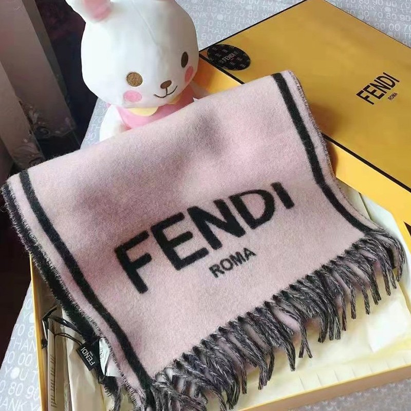 The hot topic! Fendi scarf imitation wool intarsia tassel fen37688 The hot topic! Fendi scarf imitation wool intarsia tassel fen37688