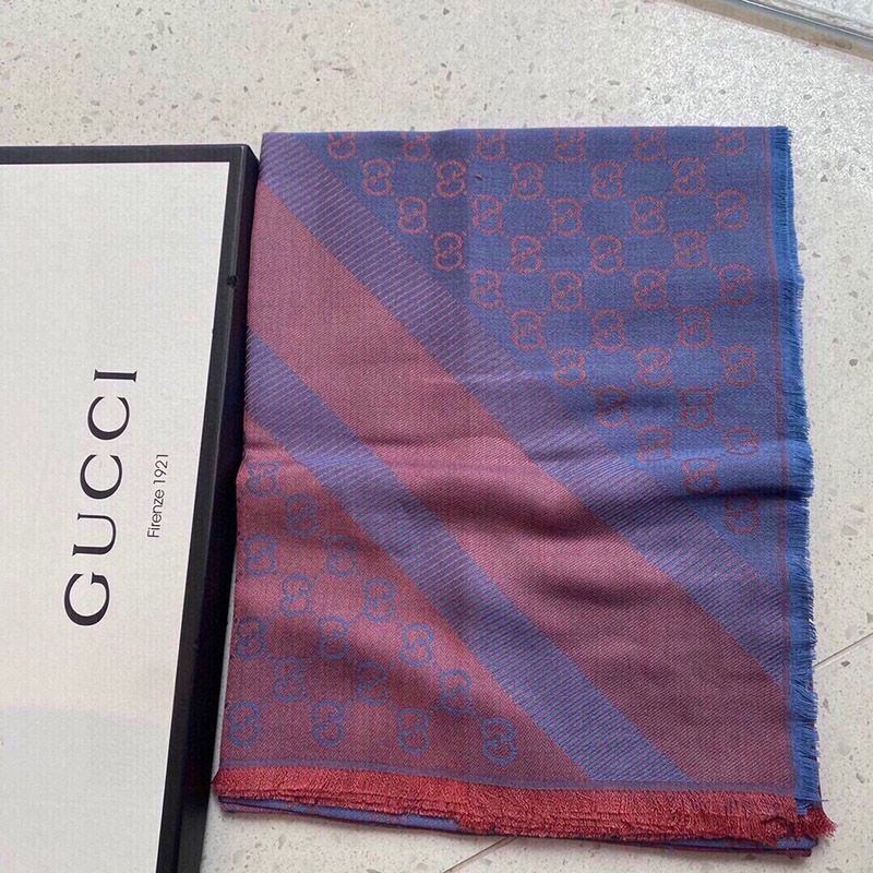 Sold out! Gucci GG wool lame jacquard scarf/muffler gue12484