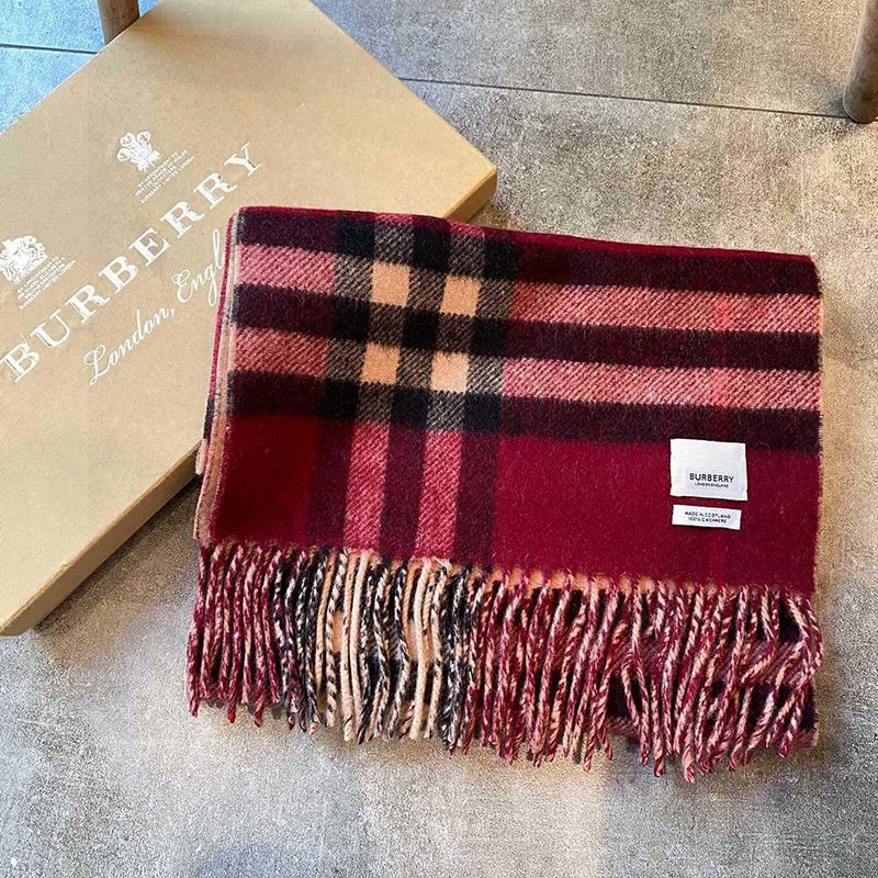 ★Popular in Japan! Burberry reversible check cashmere scarf replica Bar29169