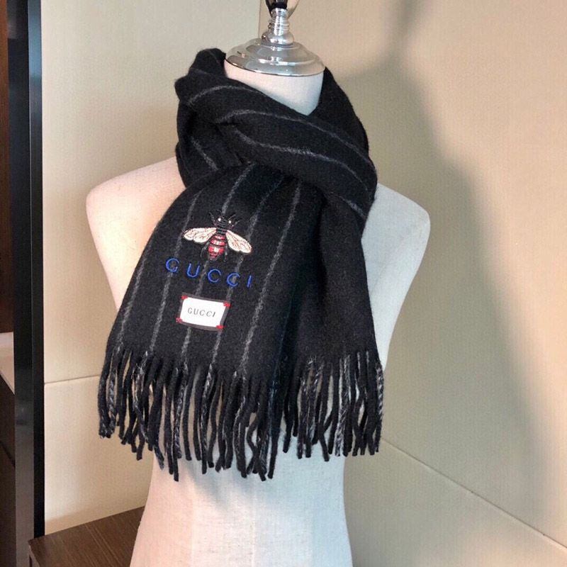Classic Gucci unisex! GG mark striped wool scarf guq35149