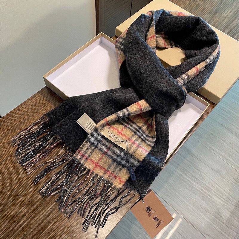 21-22AW Burberry Reversible Check Cashmere Scarf Replica Bad39870