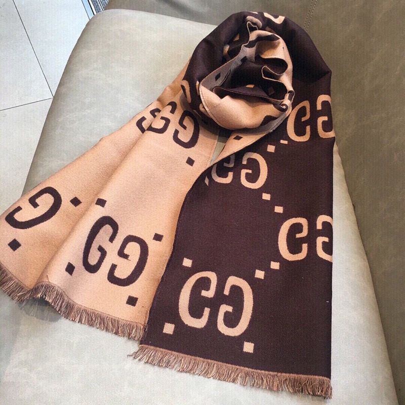 Classic Gucci GG Jacquard Wool Scarf guf35408 Classic Gucci GG Jacquard Wool Scarf guf35408